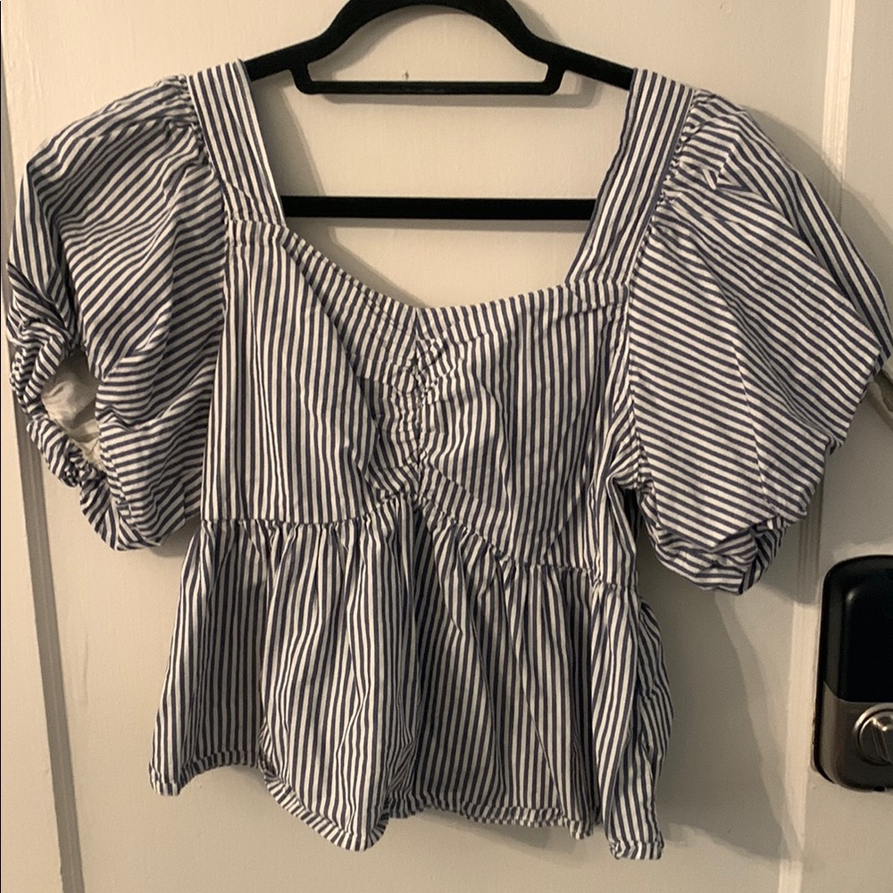 Old Navy Black and White Puffed Sleeve Peplum Blouse